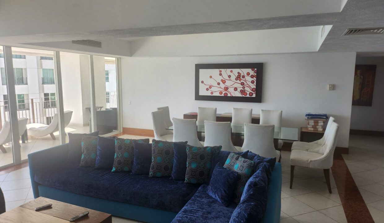 WhatsApp Image 2024-10-08 at 11.25.12 AM