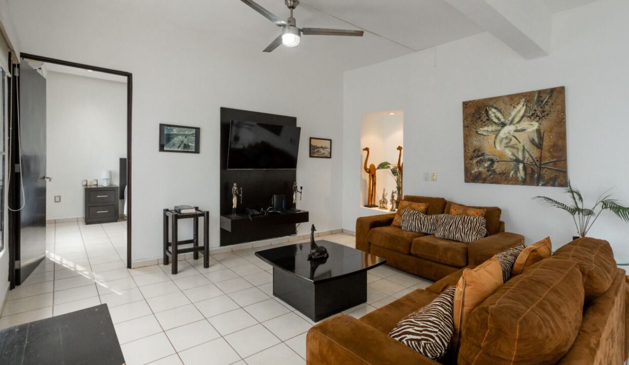 WhatsApp Image 2024-10-09 at 11.06.21 AM-4